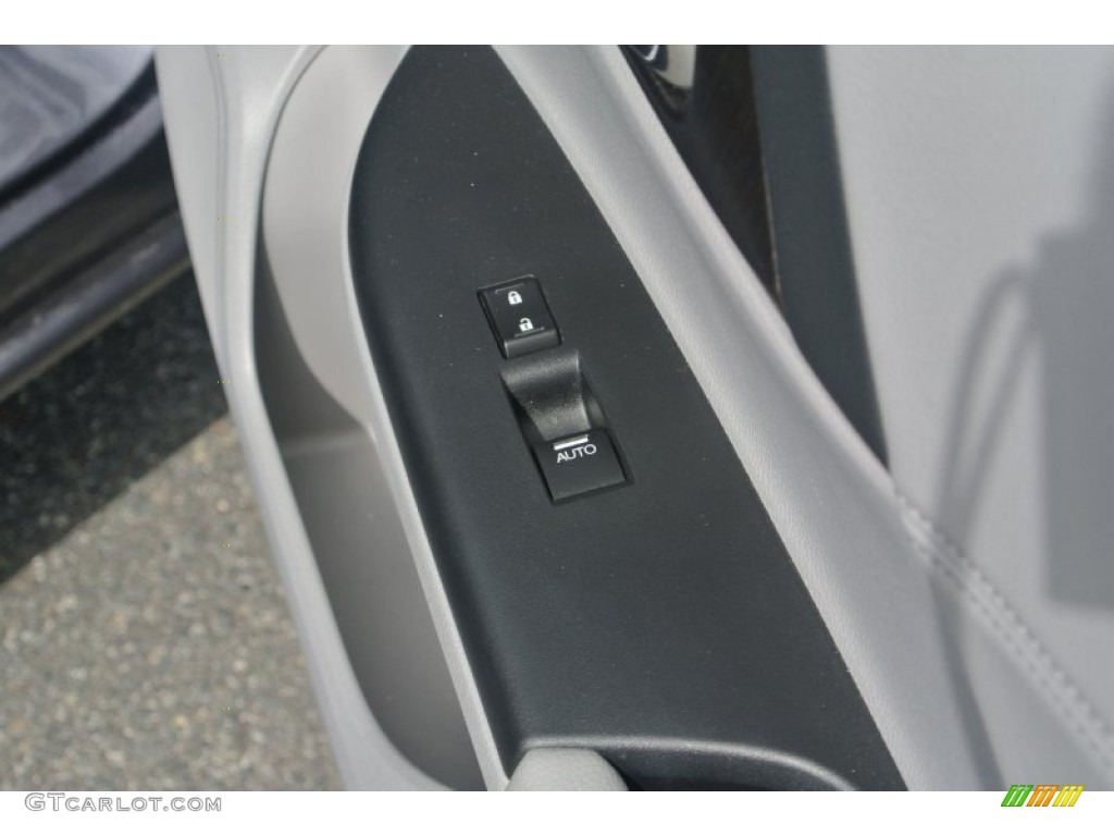 2013 Accord EX-L V6 Sedan - Modern Steel Metallic / Gray photo #25