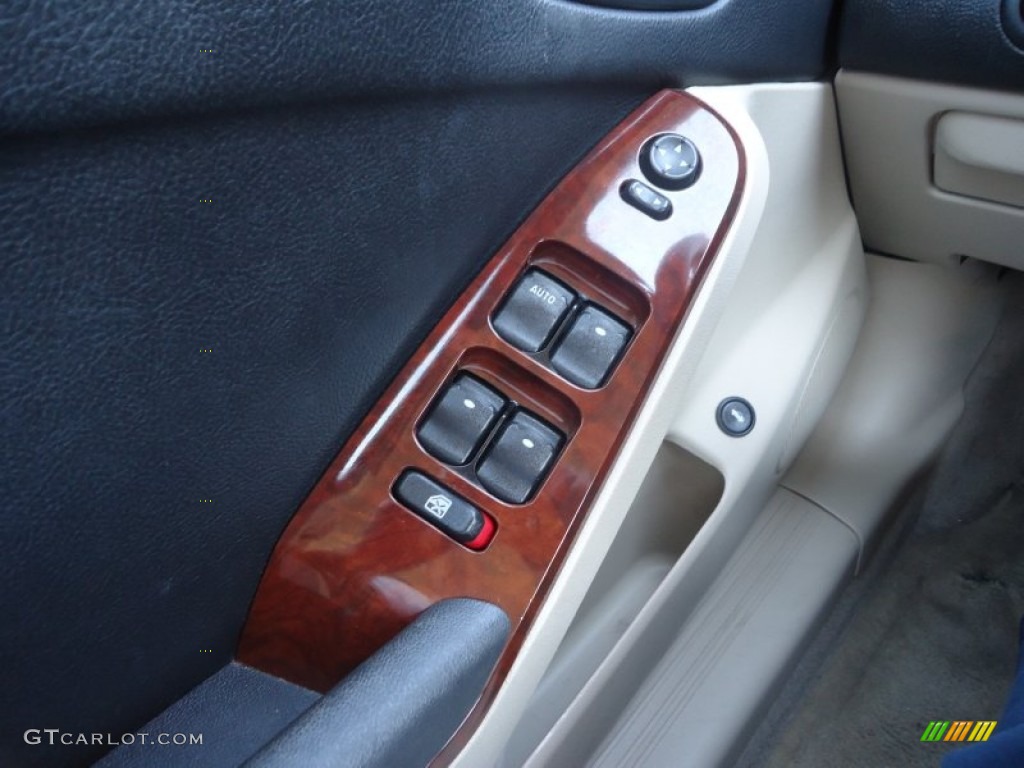 2009 G6 V6 Sedan - Summit White / Light Taupe photo #30