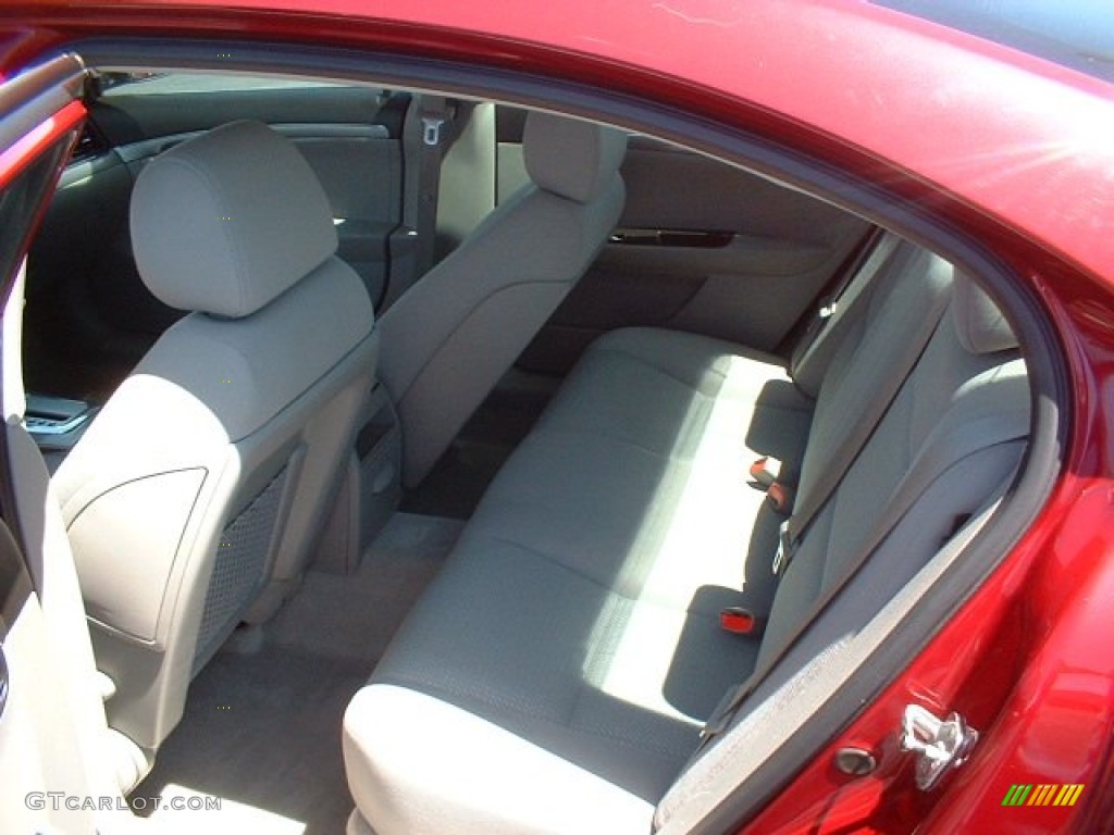 2007 Aura XE - Berry Red / Gray photo #10