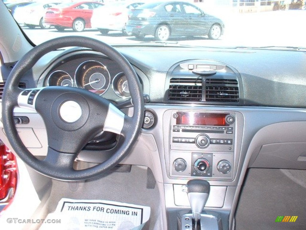 2007 Aura XE - Berry Red / Gray photo #11
