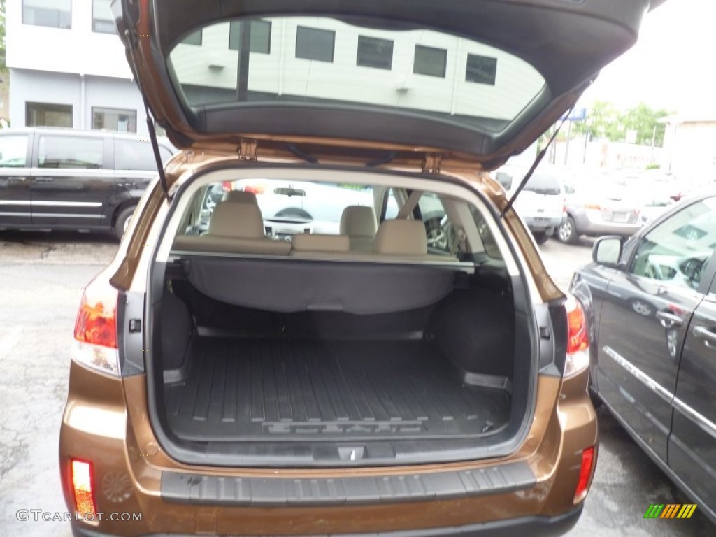 2011 Outback 2.5i Premium Wagon - Caramel Bronze Pearl / Warm Ivory photo #7