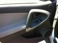 Classic Silver Metallic - RAV4 4WD Photo No. 8