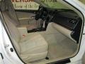 Super White - Camry XLE Photo No. 17