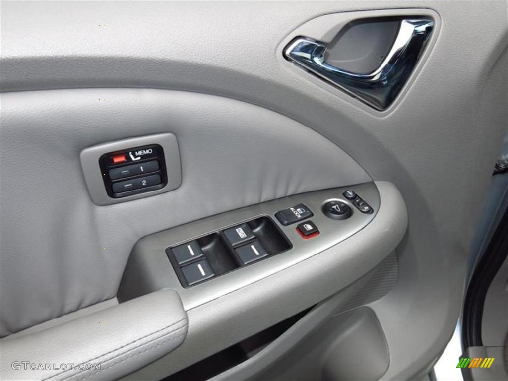 2010 Odyssey Touring - Alabaster Silver Metallic / Gray photo #16
