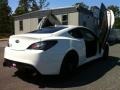 Karussell White - Genesis Coupe 2.0T Photo No. 13