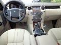 Indus Silver Metallic - LR4 HSE Photo No. 3