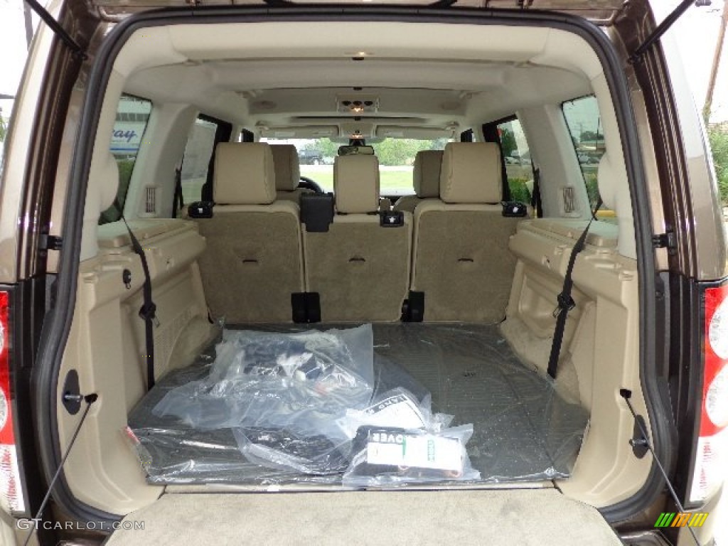 2013 Land Rover LR4 HSE Trunk Photo #81771810