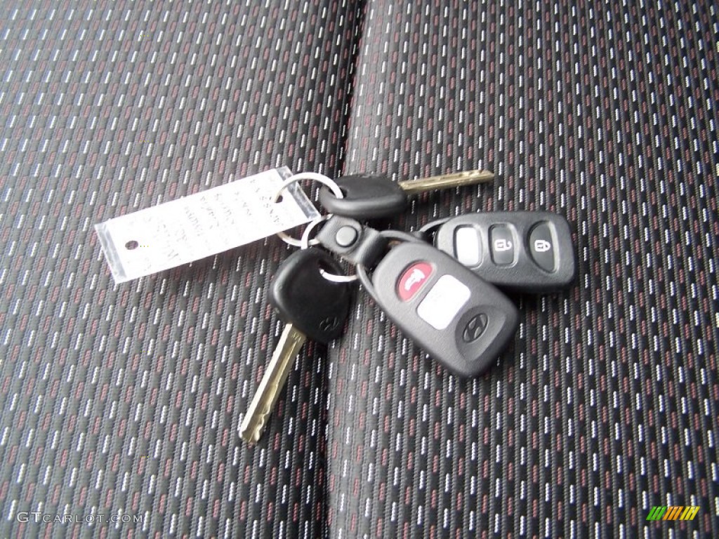 2011 Elantra Touring GLS - Polar White / Black photo #20