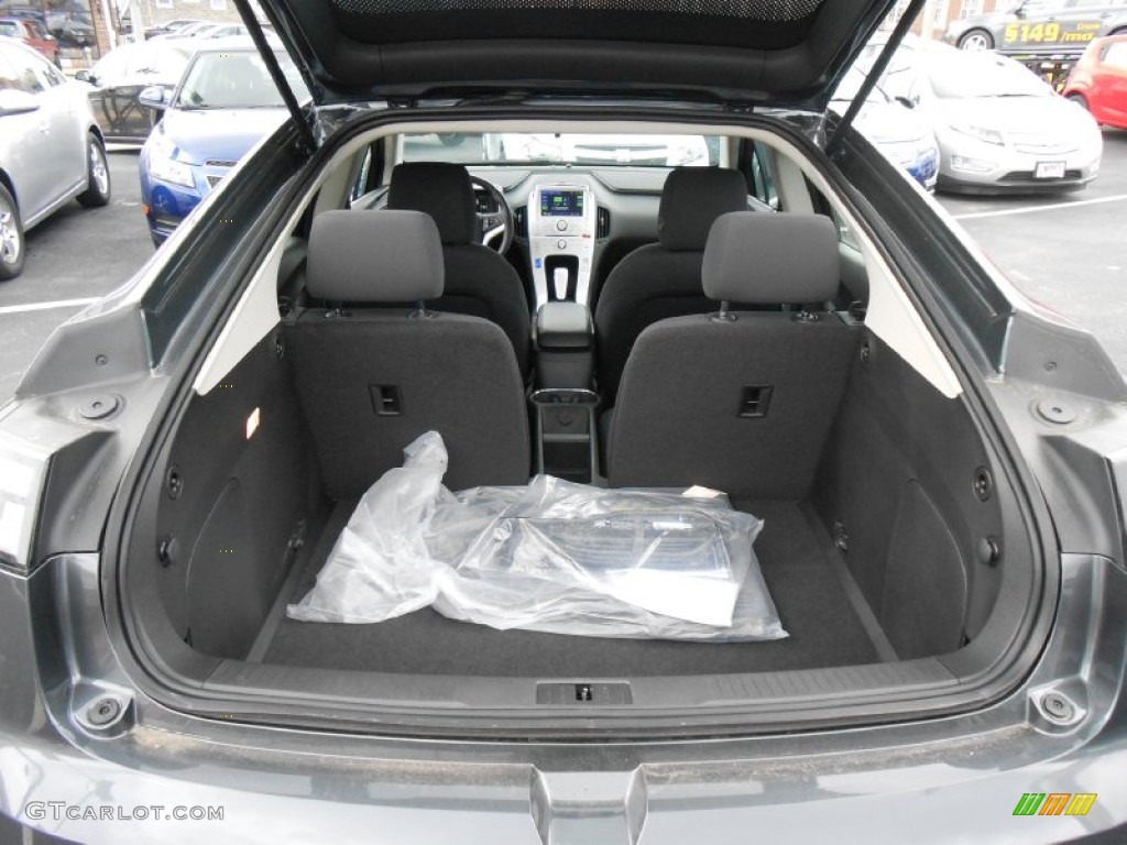 2013 Chevrolet Volt Standard Volt Model Trunk Photo #81772635