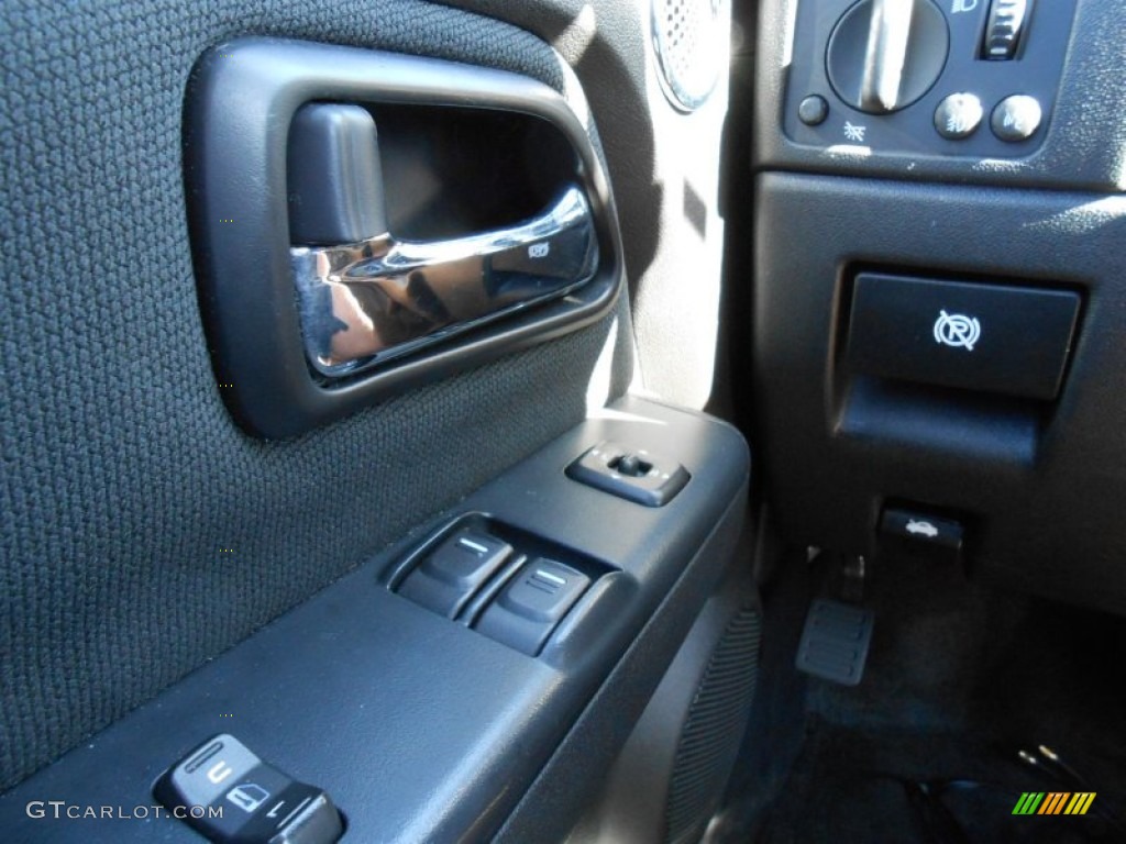2012 Chevrolet Colorado LT Extended Cab Controls Photo #81779613