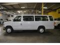 Oxford White - E Series Van E350 Super Duty XLT Extended Passenger Photo No. 3