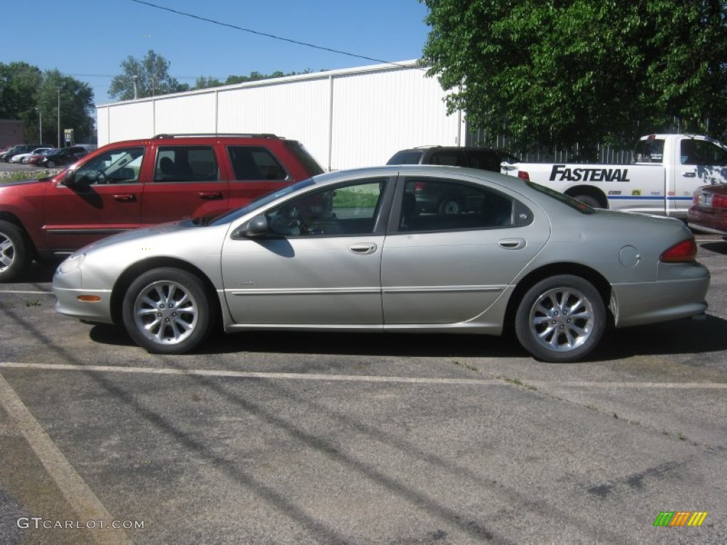 1999 LHS  - Bright Platinum Metallic / Agate photo #3