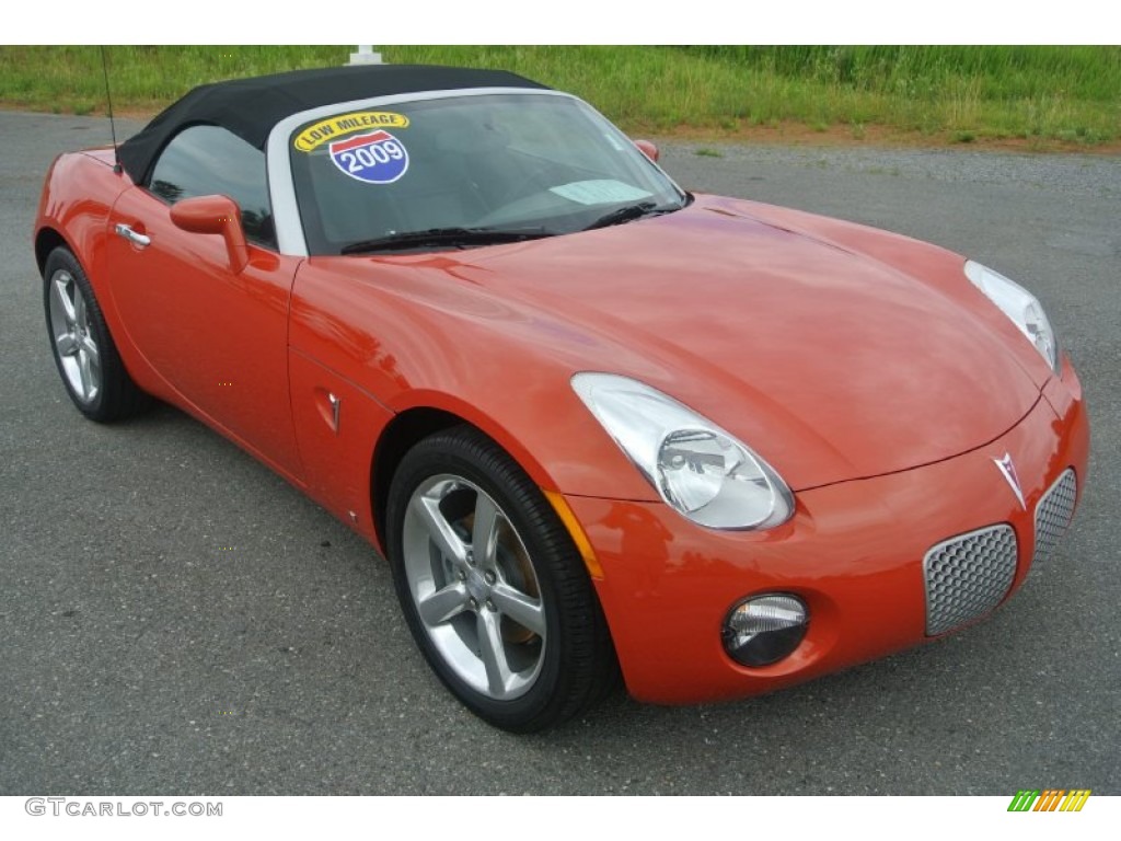 2009 Solstice Roadster - Brazen Orange / Ebony photo #2