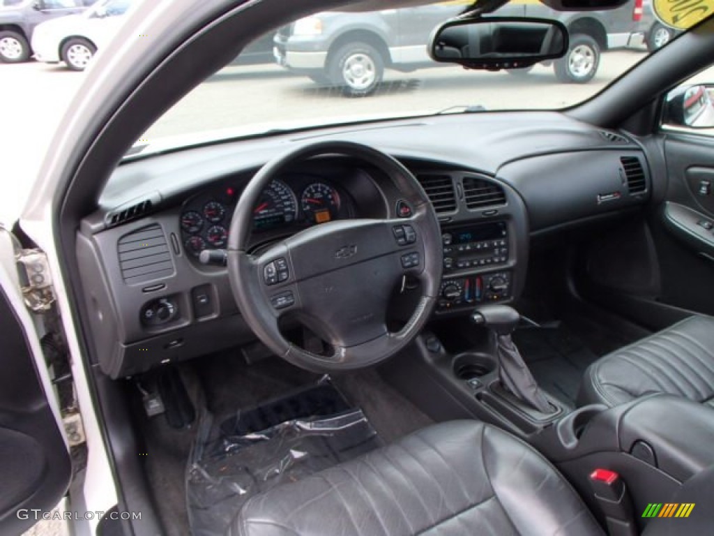 2004 Monte Carlo Supercharged SS - White / Ebony Black photo #10
