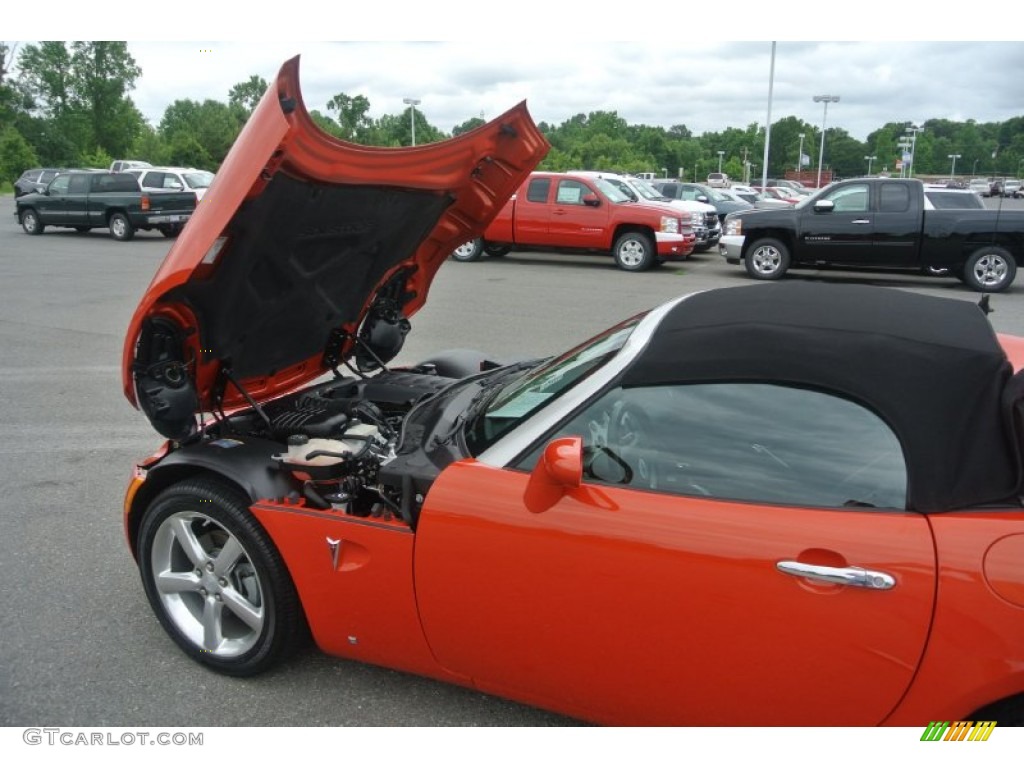 2009 Solstice Roadster - Brazen Orange / Ebony photo #23