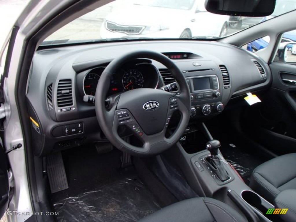 Black Interior 2014 Kia Forte EX Photo #81784249