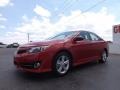 2013 Barcelona Red Metallic Toyota Camry SE  photo #3