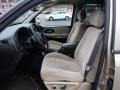 Light Cashmere/Ebony Front Seat Photo for 2005 Chevrolet TrailBlazer #81784713