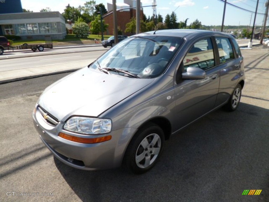 2006 Aveo LS Hatchback - Medium Gray / Charcoal photo #3