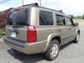 Light Khaki Metallic - Commander 4x4 Photo No. 4