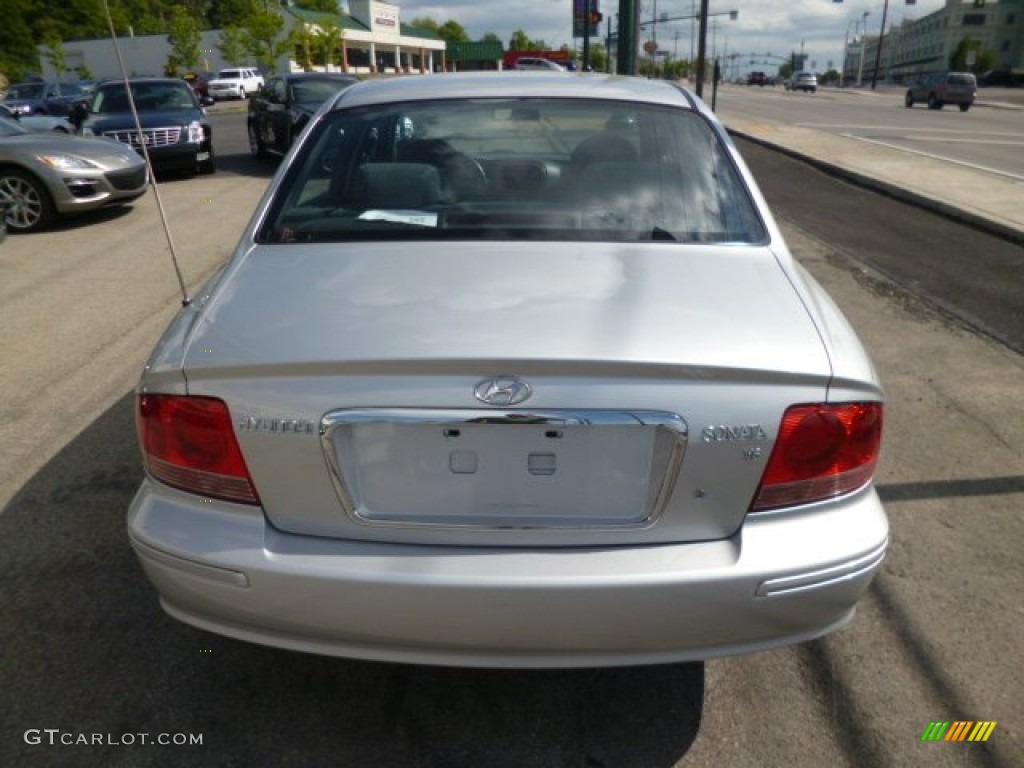 2004 Sonata V6 - Brilliant Silver / Black photo #6