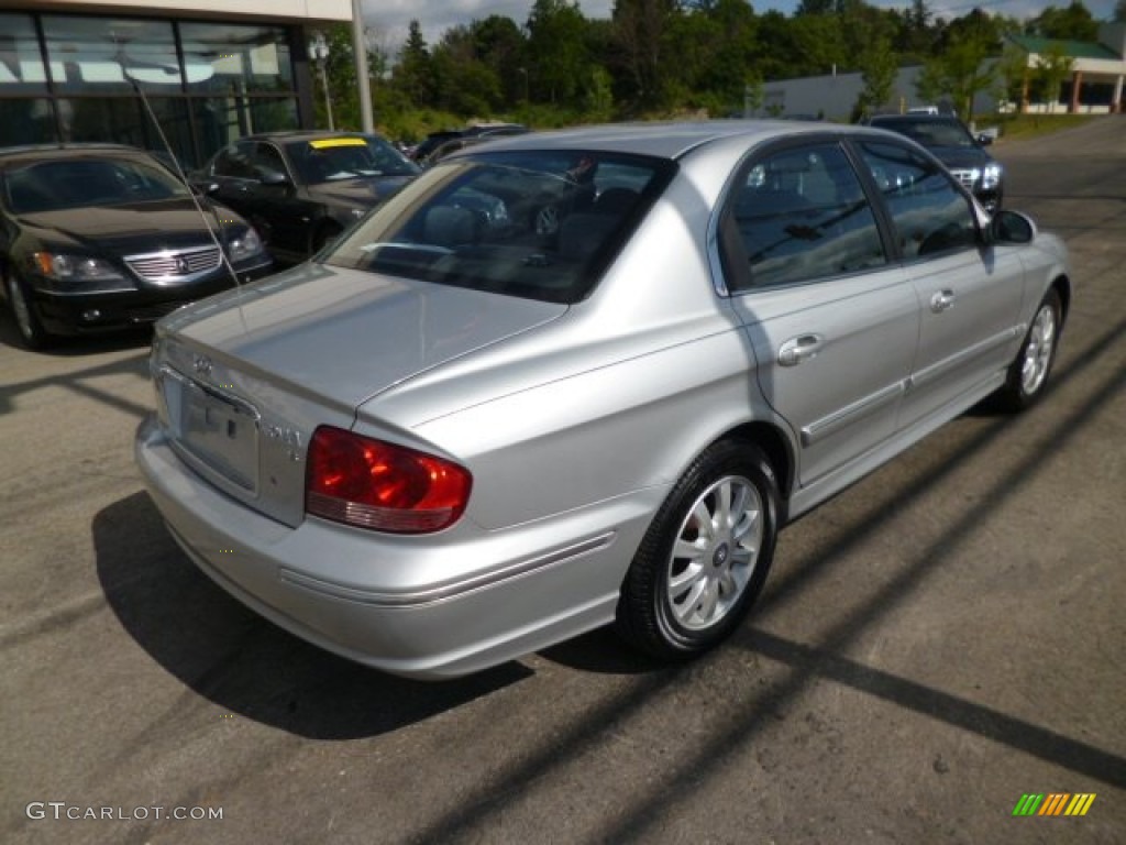 2004 Sonata V6 - Brilliant Silver / Black photo #7