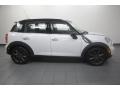 Light White - Cooper S Countryman Photo No. 7
