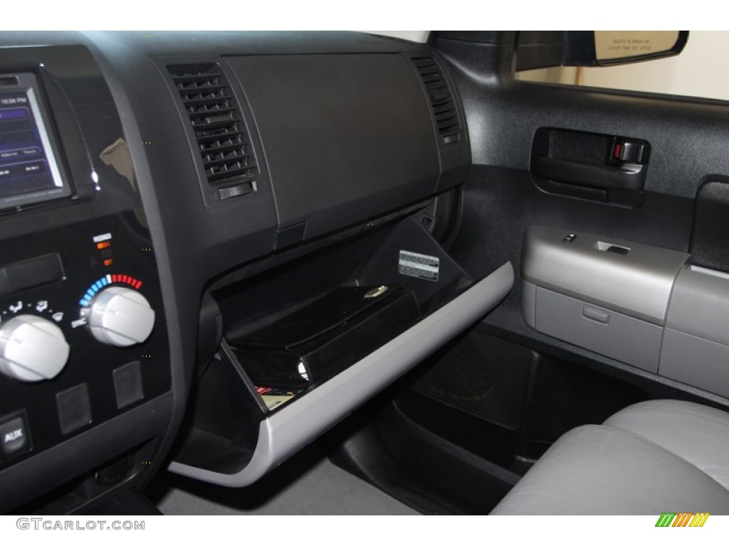 2007 Tundra SR5 Double Cab - Black / Graphite Gray photo #36