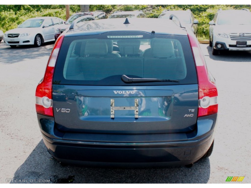 2005 V50 T5 AWD - Barents Blue Metallic / Dark Beige/Quartz photo #8