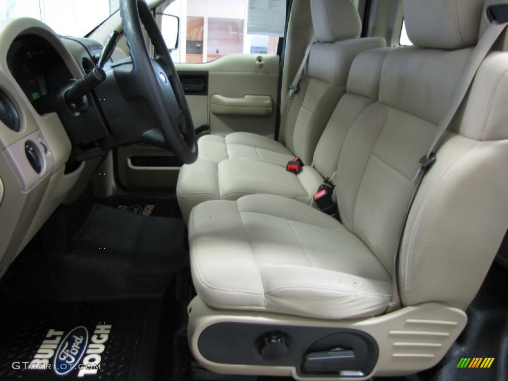 2006 F150 XL Regular Cab - Arizona Beige Metallic / Tan photo #6