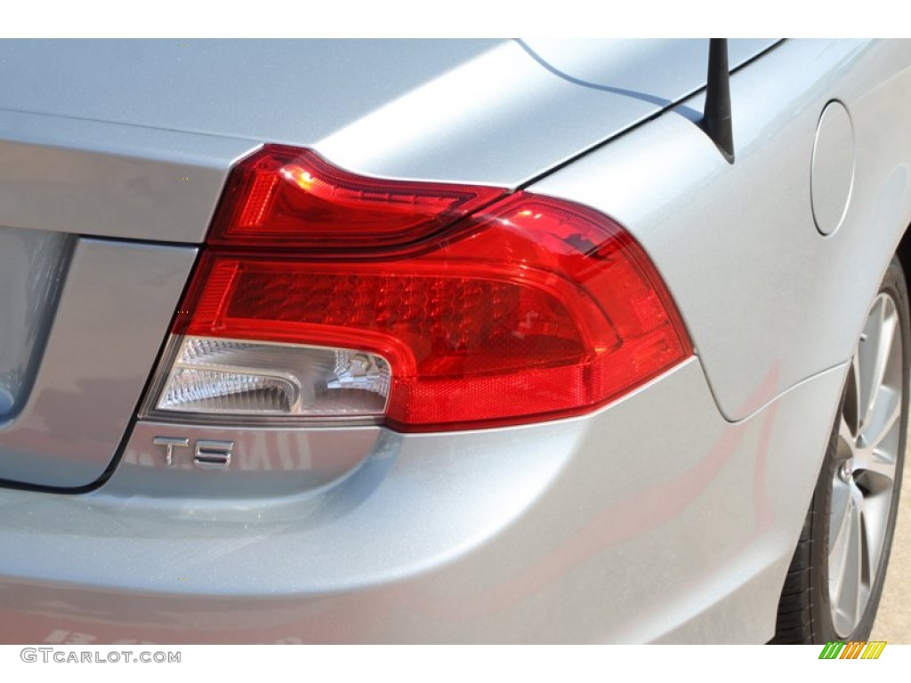 2011 C70 T5 - Electric Silver Metallic / Soverign Hide Off Black Leather/Off Black photo #11