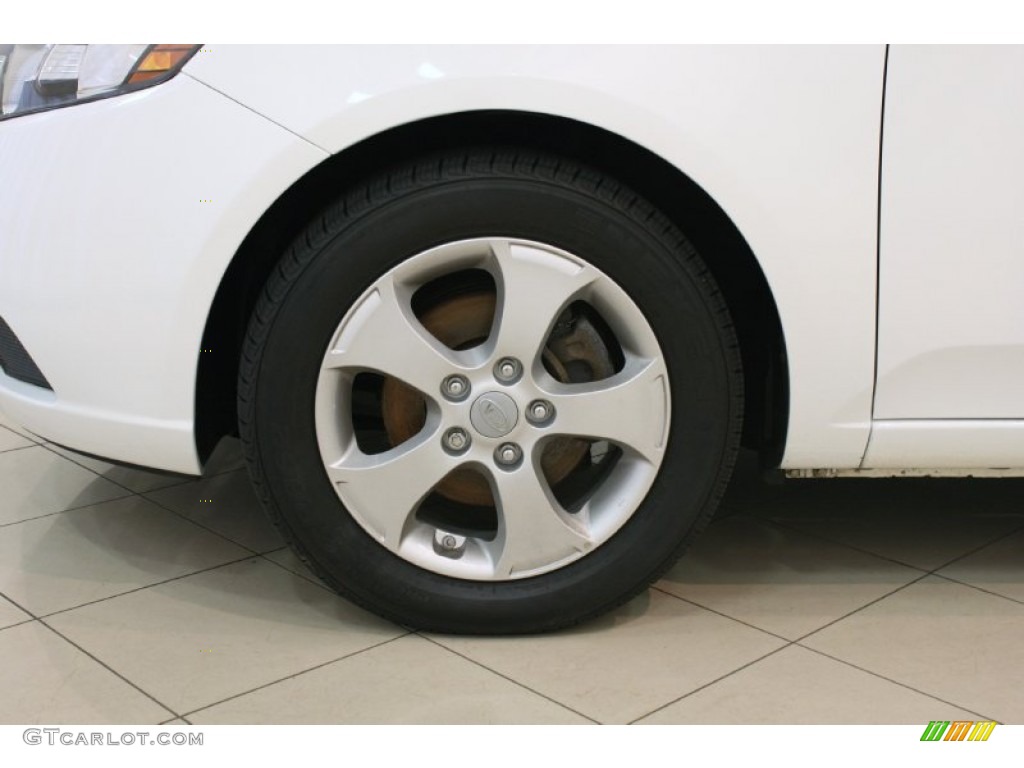 2010 Forte EX - Clear White / Stone photo #15