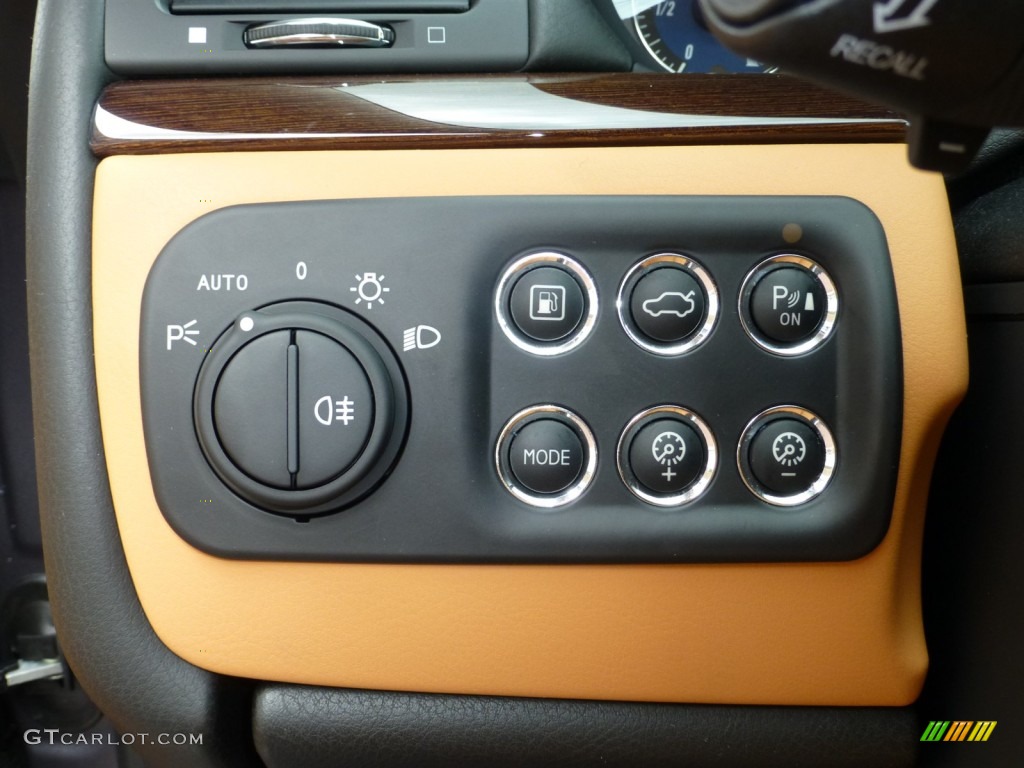2013 Maserati GranTurismo Sport Coupe Controls Photo #81803121