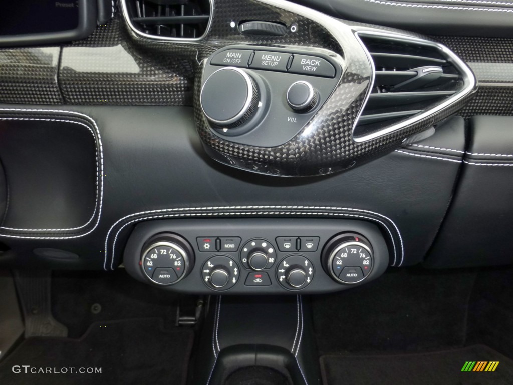 2012 Ferrari 458 Italia Controls Photo #81804253