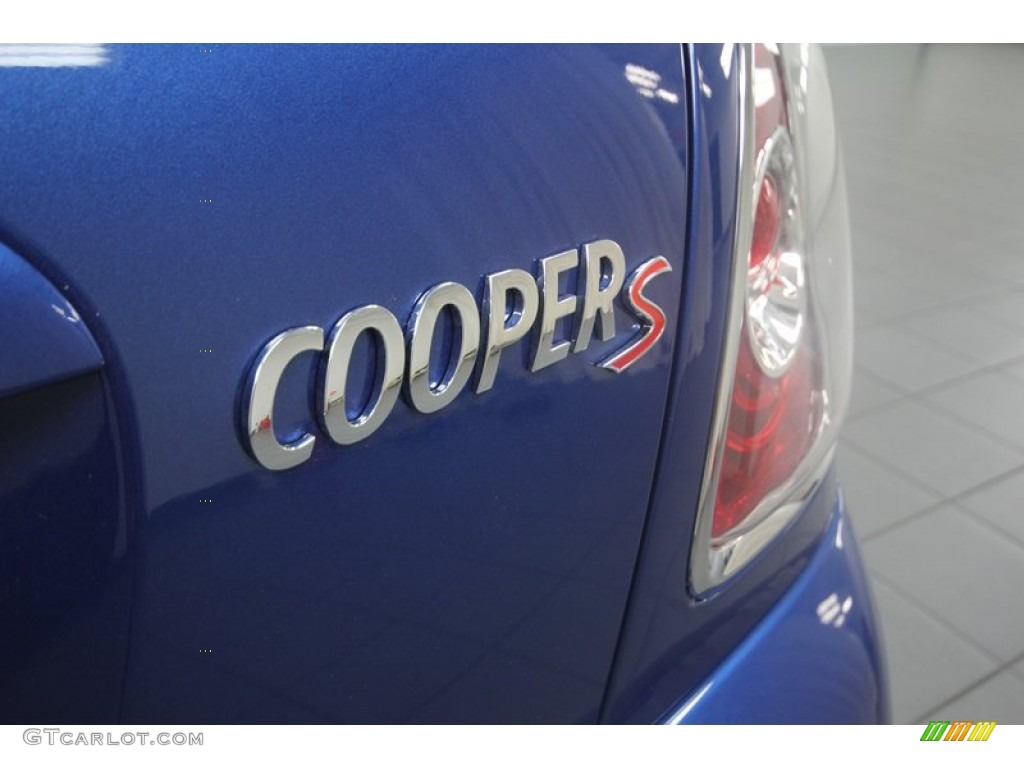 2013 Cooper S Hardtop - Lightning Blue Metallic / Carbon Black photo #28