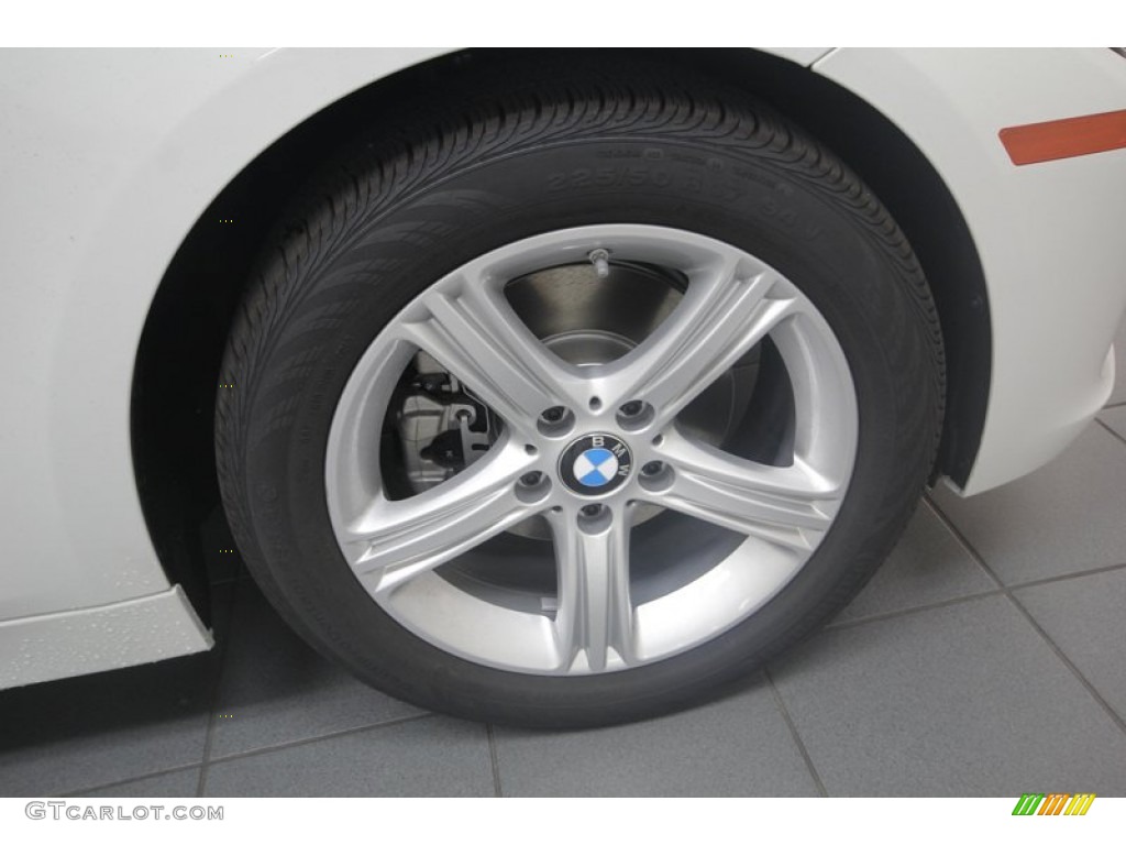 2013 3 Series 328i Sedan - Alpine White / Black photo #7