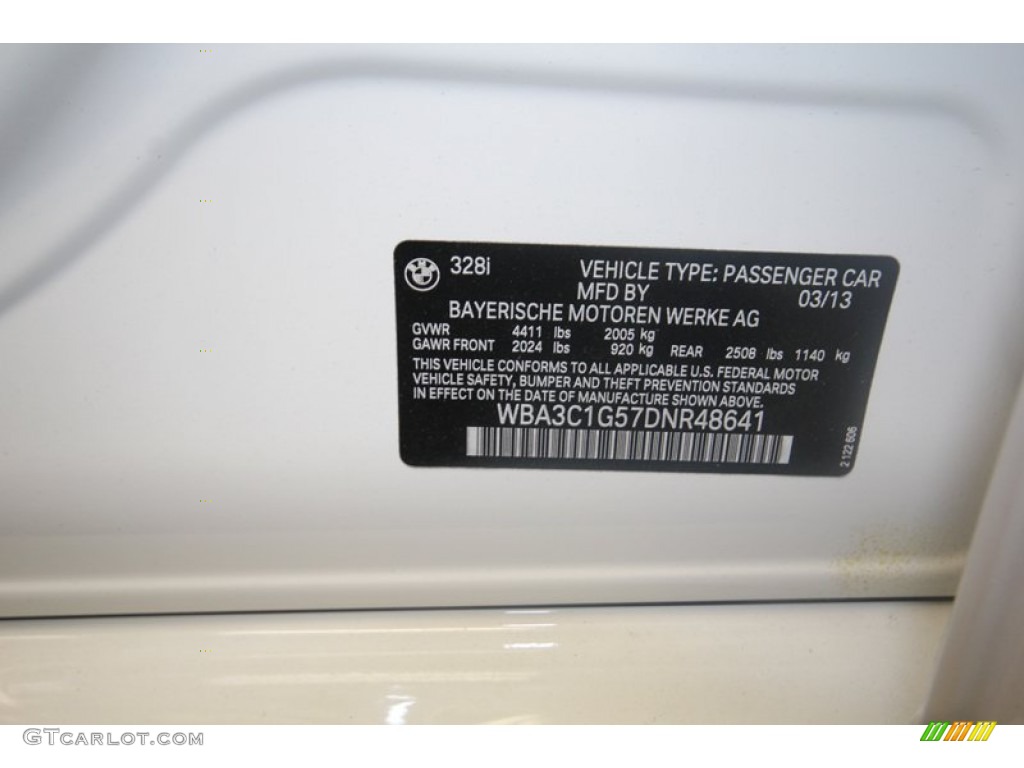 2013 3 Series 328i Sedan - Alpine White / Black photo #9