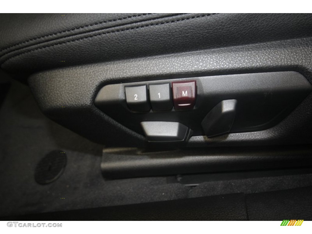 2013 3 Series 328i Sedan - Alpine White / Black photo #14