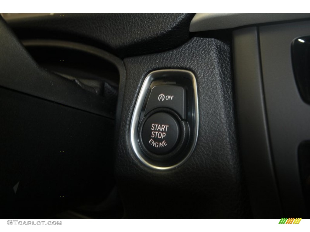 2013 3 Series 328i Sedan - Alpine White / Black photo #21