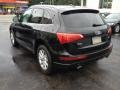 Brilliant Black - Q5 3.2 Premium quattro Photo No. 3