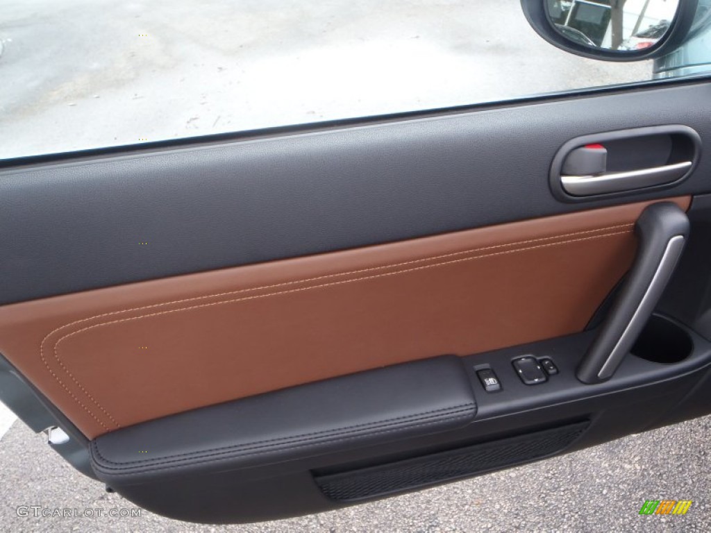 2013 Mazda MX-5 Miata Grand Touring Hard Top Roadster Spicy Mocha Door Panel Photo #81813823