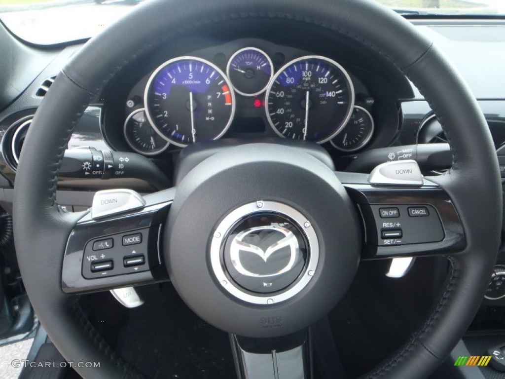 2013 Mazda MX-5 Miata Grand Touring Hard Top Roadster Spicy Mocha Steering Wheel Photo #81813891