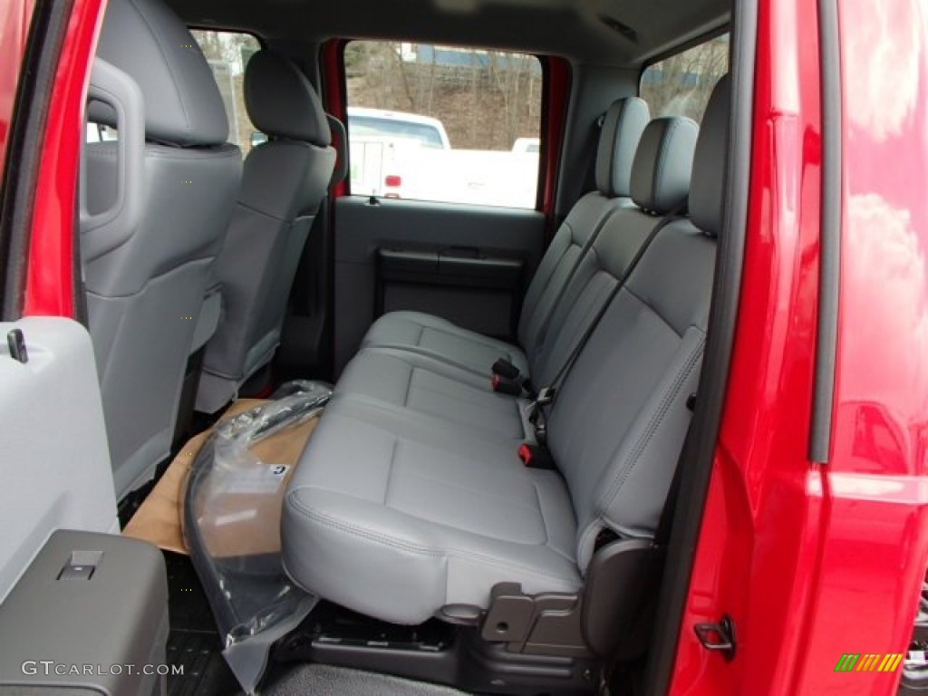 2013 Ford F550 Super Duty XL Crew Cab Chassis Interior Color Photos