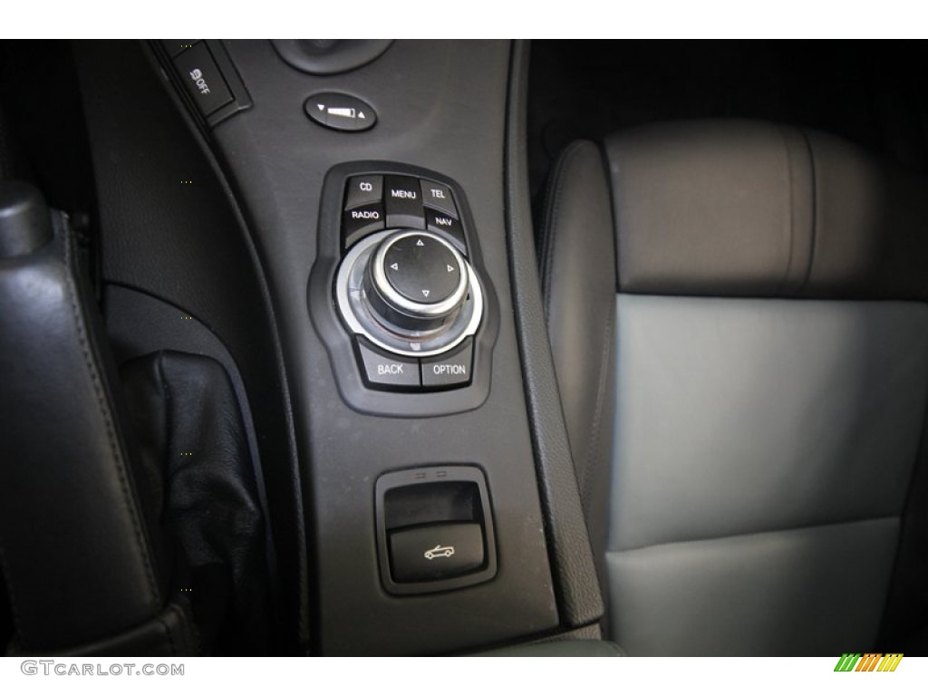 2012 BMW M3 Convertible Controls Photo #81815321