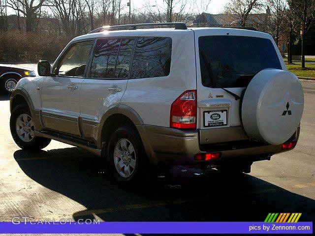 2003 Montero Limited 4x4 - Glacier White Pearl / Tan photo #2