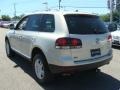 Reflex Silver Metallic - Touareg 2 TDI Photo No. 4