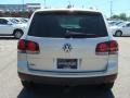 Reflex Silver Metallic - Touareg 2 TDI Photo No. 5