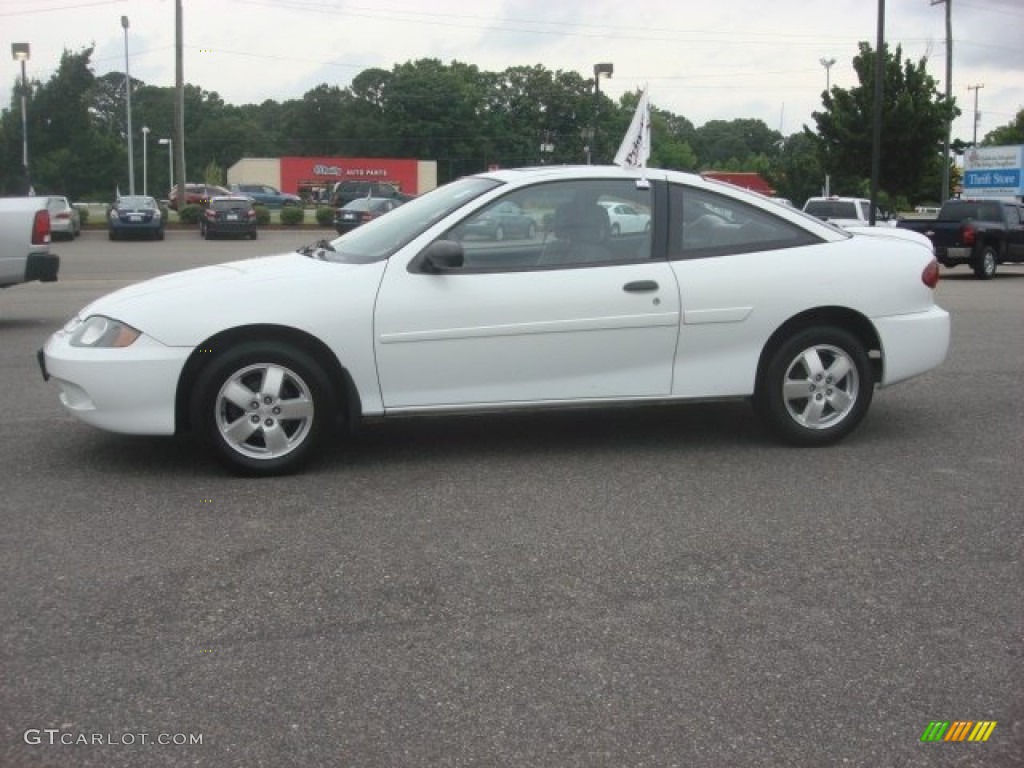 2004 Cavalier LS Coupe - Summit White / Graphite photo #3