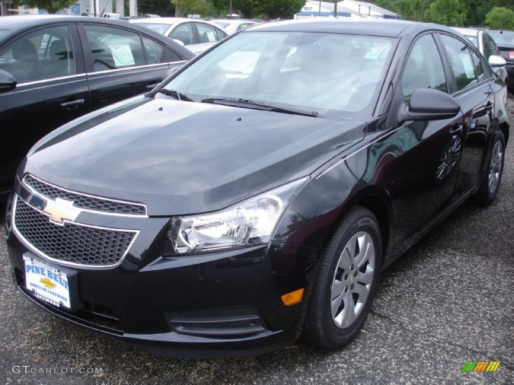 2013 Cruze LS - Black Granite Metallic / Jet Black/Medium Titanium photo #1