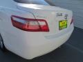 Super White - Camry LE Photo No. 22